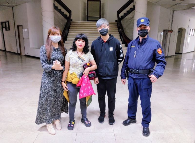 警民合作協助 外籍郵輪船員揪感心