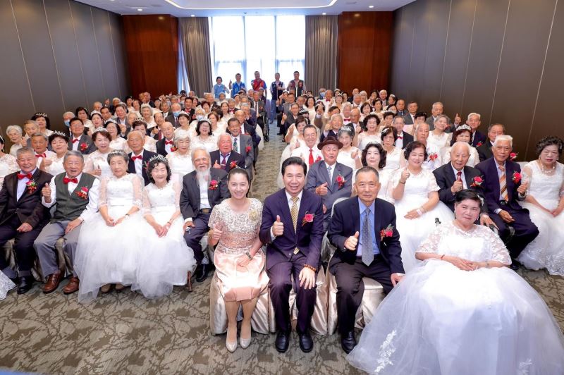 緣定今生·真愛永恆 金門縣府表揚金鑽婚夫妻