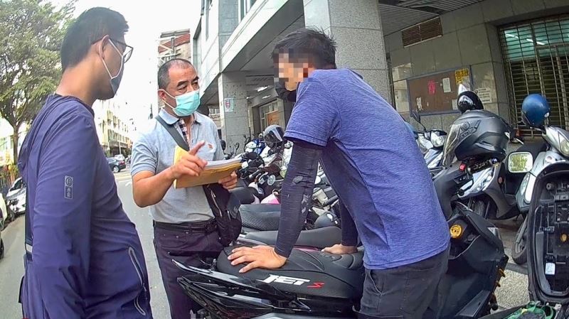誘騙投資原油、黃金攏係假 南警循線逮多名車手 誘騙投資原油、黃金攏係假 南警循線逮多名車手