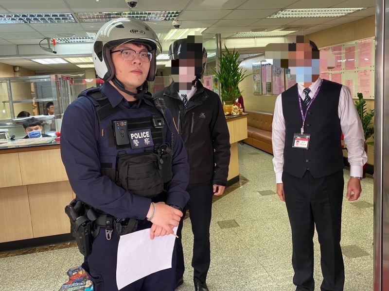基警開春護鈔服務 民眾開工存放鉅額現鈔好安心