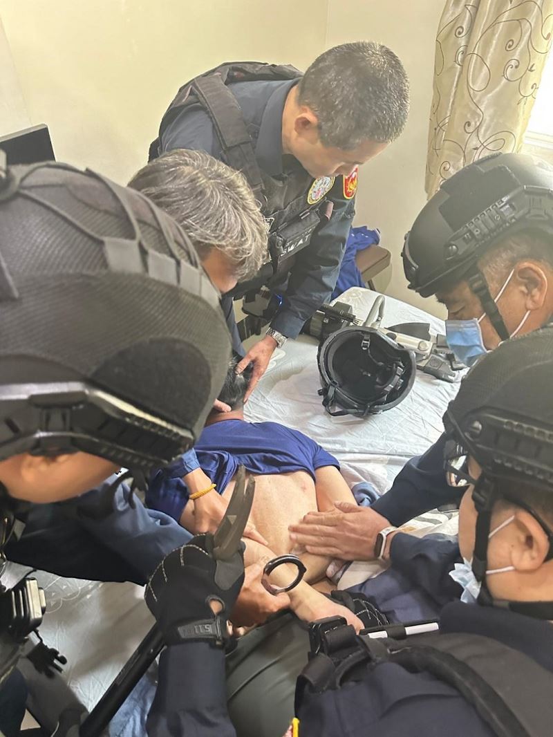 持利剪傷人逃匿、警鍥而不捨追捕24小時內破案逮人
