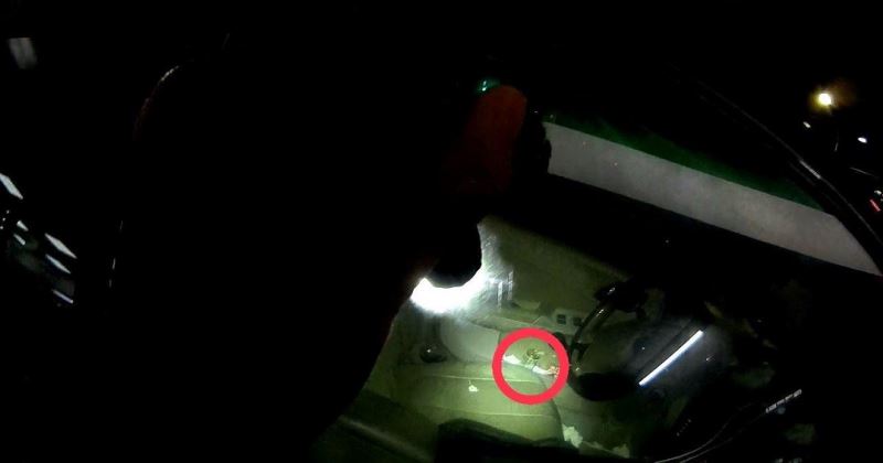 吸茫了嗎？毒蟲路中昏睡遭警活逮
