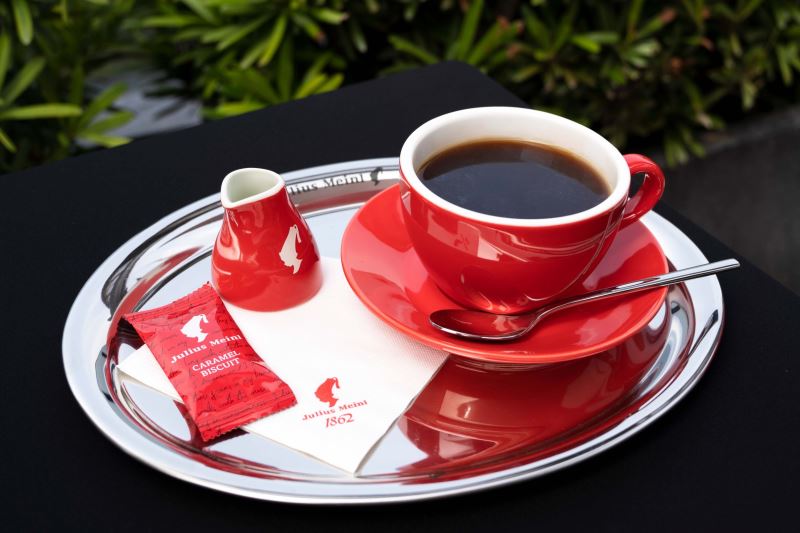 台南安平雅樂軒酒店與維也納推小紅帽咖啡及多款特調飲品