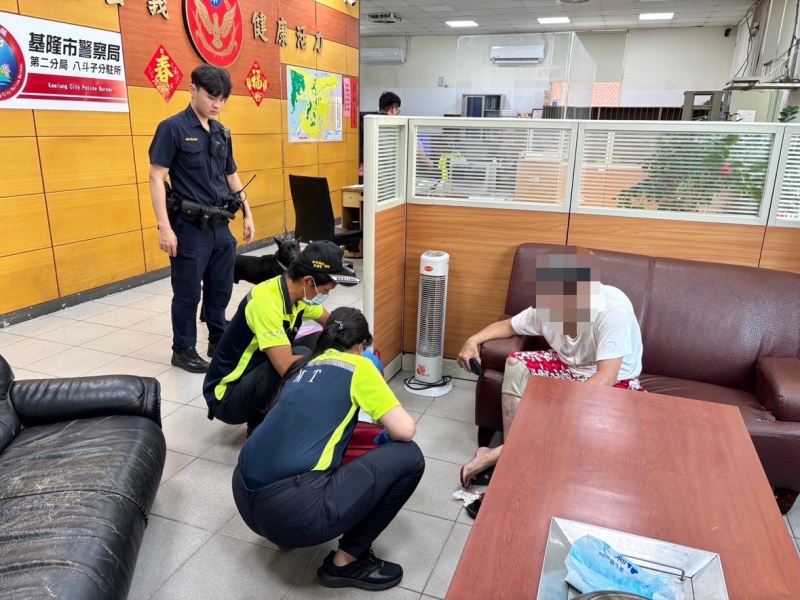 錢包不見好慌張！基警火速尋回