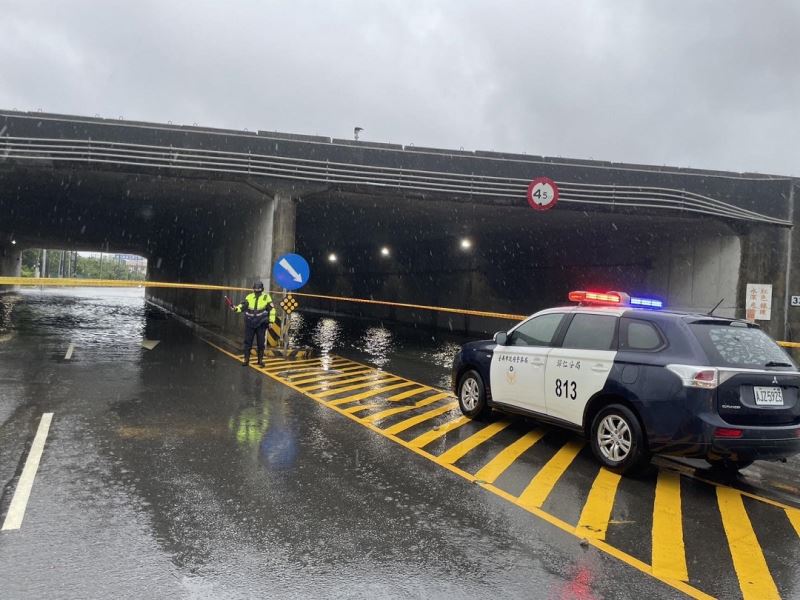 凱米颱風來襲 歸仁警總動員