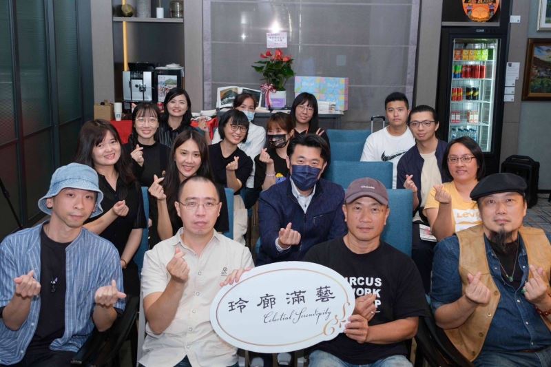 台灣藝術接軌國際 統一玲廊滿藝《藝遊台灣》用畫筆輸出台灣本土文化 台灣藝術接軌國際 統一玲廊滿藝《藝遊台灣》用畫筆輸出台灣本土文化