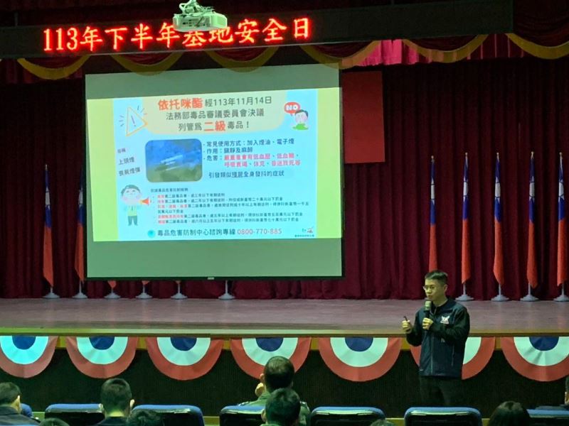 南警交大宣導團前進空軍基地 強化國軍交通安全觀念
