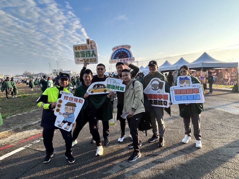 安心過好年 南市安平警加強取締酒後駕車及防制酒駕觀念宣導 安心過好年 南市安平警加強取締酒後駕車及防制酒駕觀念宣導