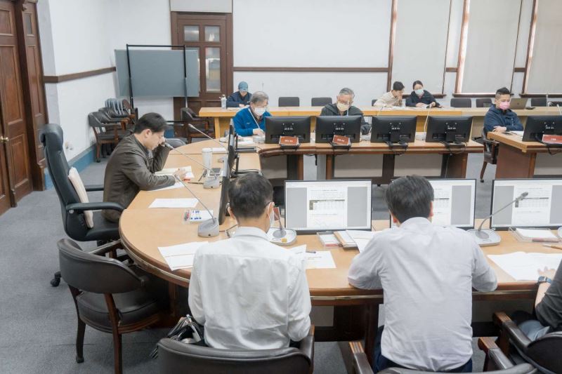 竹市府召開114年第3次道安會報 聚焦高齡者事故防制！邱臣遠代理市長：強化高齡者換照宣導 提升交通安全意識