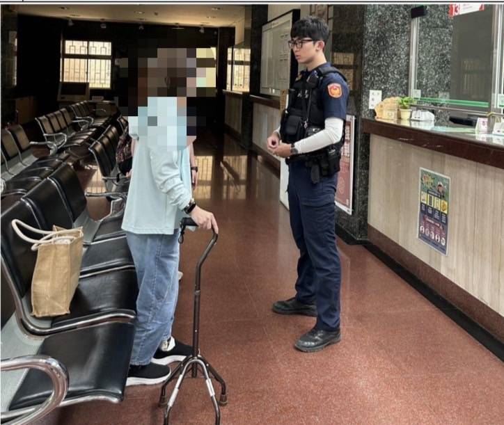 「假借神明消災開價6個幸運7字碼，所幸善化員警神救援，成功阻詐，避免受騙。」