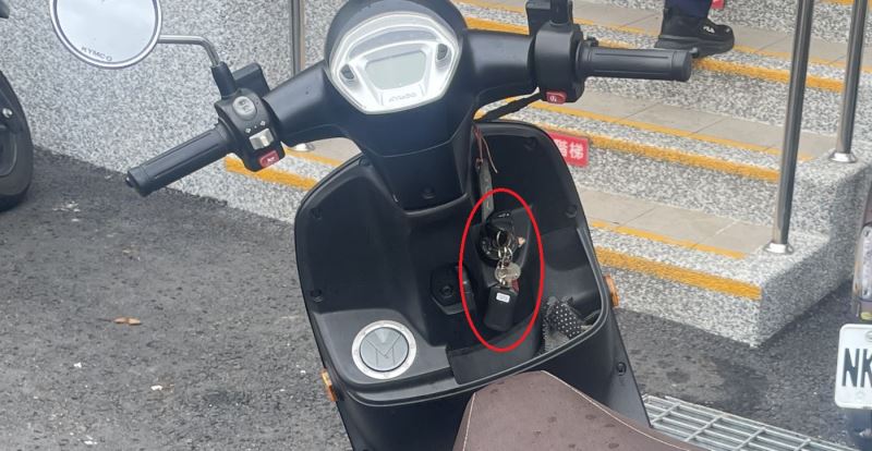 粗心未拔取鑰匙  公園警代保管防竊