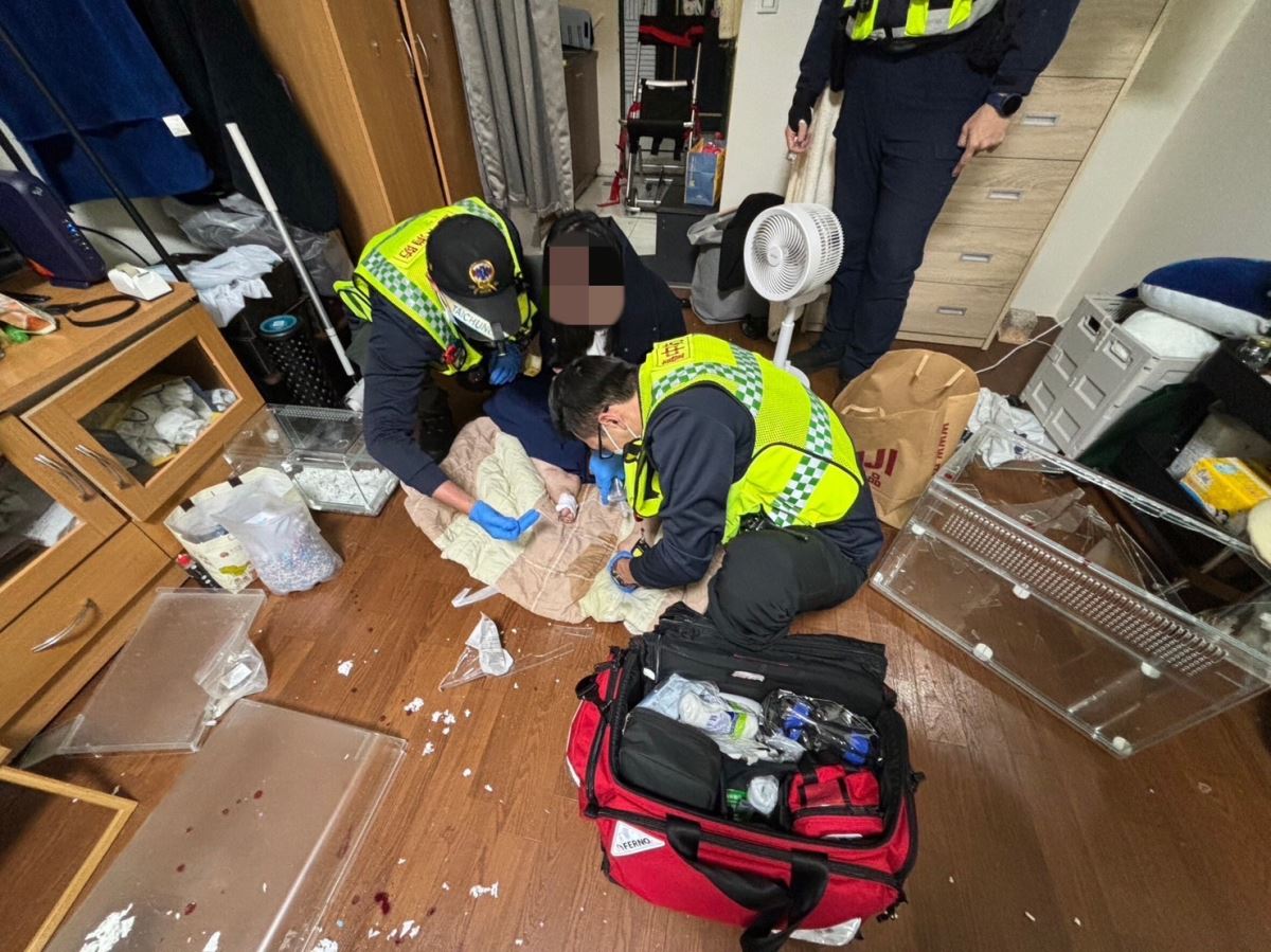 烏龍茶當尿液意圖蒙騙 眼尖員警當場識破