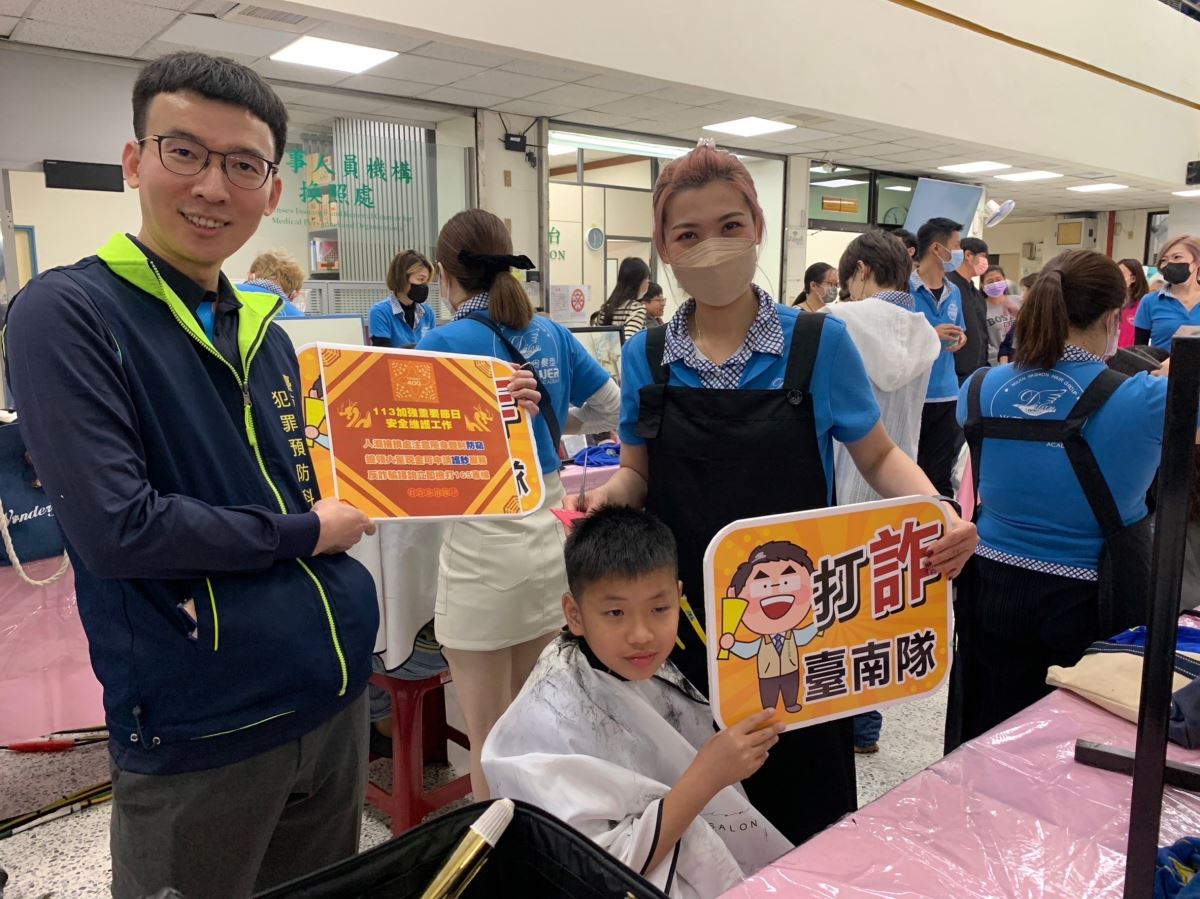 疫情解封小黃司機執業登記報考夯 南市每月提供120個名額