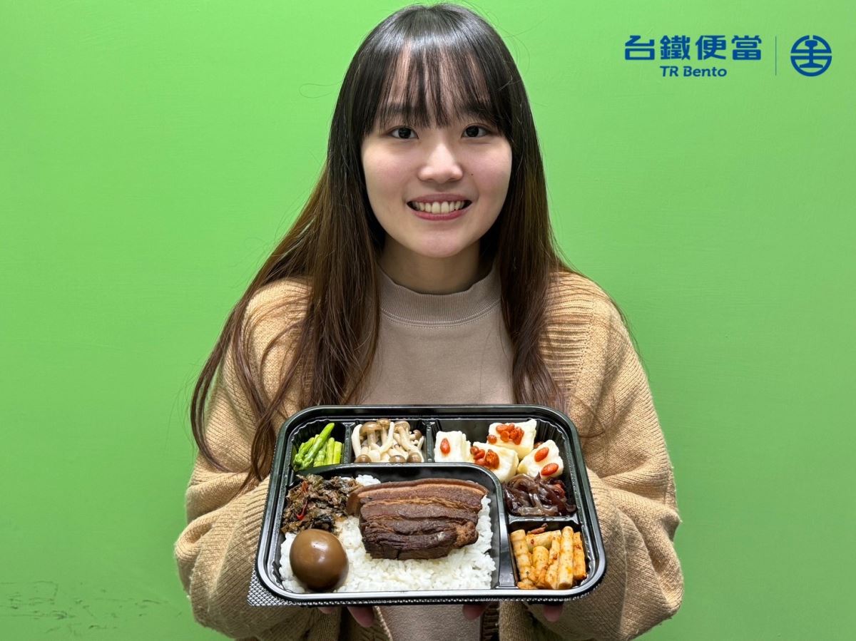不給糖就搗蛋！萬聖節阿晋邀粉絲搞鬼 知名串燒名字有「這」字免費吃