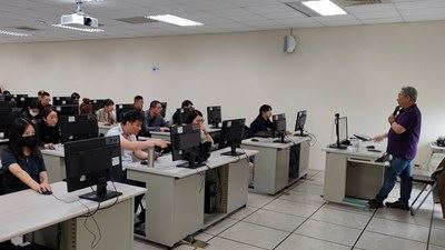 竊賊行竊誤觸網路線 屋主驚覺WIFI斷線報警逮獲送辦